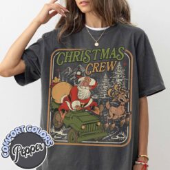 Vintage Christmas T Shirt Retro Santa Claus Design Family Holiday Apparel Comfort Colors Style for Festive Gatherings