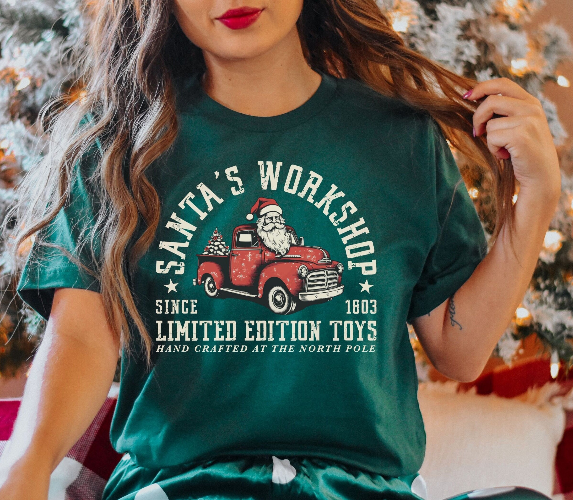 Vintage Christmas T Shirt Santas Workshop Retro Design Holiday Apparel for Women 2 vintage christmas t shirt santas workshop retro design holiday apparel for women sautp