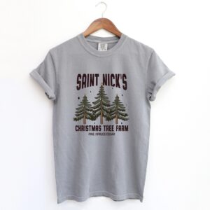 vintage christmas t shirt st nicks tree farm design soft comfortable tee for holiday celebrations and winter outfits nveld