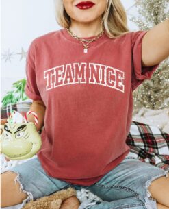 Vintage Christmas T Shirt Team Nice Design Comfort Colors Funny Group Tee for Women Retro Xmas Party Apparel