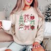 Vintage Christmas T Shirt with Cute Bow Design and Santa Graphic for Holiday Family Gatherings and Festive Celebrations