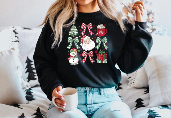 vintage christmas t shirt with cute bow design and santa graphic for holiday family gatherings and festive celebrations yhg1z scaled