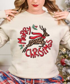 vintage christmas t shirt with cute deer design for family celebrations and holiday gatherings qwytz scaled