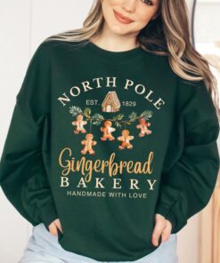 vintage christmas t shirt with gingerbread cookies design for women retro baking sweatshirt ideal for holiday celebrations 98evw scaled