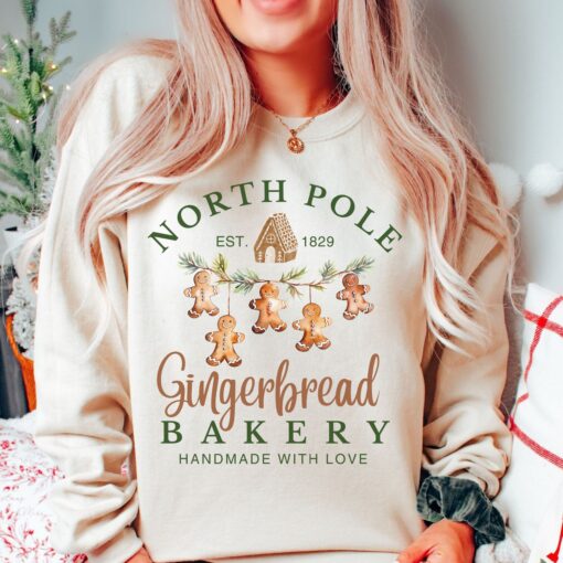 vintage christmas t shirt with gingerbread cookies design for women retro baking sweatshirt ideal for holiday celebrations xc62v scaled