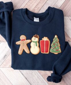 vintage christmas t shirt with gingerbread design for family gatherings and holiday celebrations awnm0 scaled