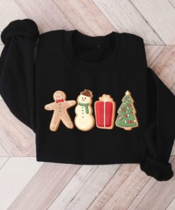 vintage christmas t shirt with gingerbread design for family gatherings and holiday celebrations vtoye scaled