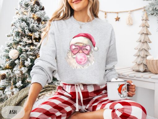 vintage christmas t shirts for women pink santa retro design holiday crewneck sweatshirts matching family sweaters group party apparel baiyq scaled