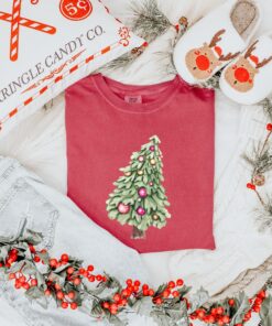 vintage christmas tree shirt whimsical holiday sweatshirt with trendy christmas lights design for festive celebrations h0z3u scaled