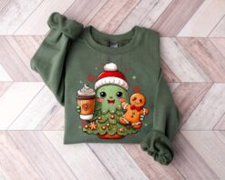 vintage christmas tree sweatshirt for women holiday crewneck with festive design comfortable winter apparel 2mx07