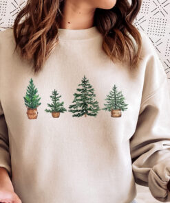 vintage christmas tree sweatshirt holiday jumper trendy winter apparel for festive celebrations and seasonal comfort 3rmly scaled