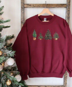 vintage christmas tree sweatshirt holiday jumper trendy winter apparel for festive celebrations and seasonal comfort tpcsl scaled