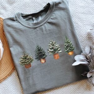 vintage christmas tree sweatshirt rustic holiday design comfortable winter apparel 9rtyn