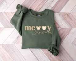 Vintage Disney Christmas Sweatshirt featuring Mickey and Minnie for Holiday Celebrations Comfortable Fit for Disneyland Fans