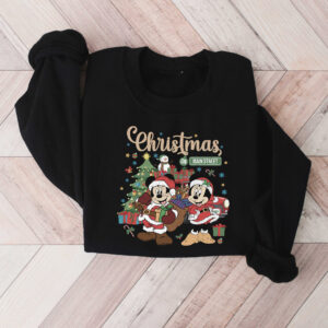 vintage disney christmas sweatshirt featuring retro mickey and minnie on main street sleigh rides for festive holiday style j5xoa scaled