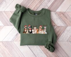 Vintage Dog Christmas Sweater for Dog Lovers Funny Sweatshirt with Holiday Design Ideal for Dog Moms and Festive Celebrations