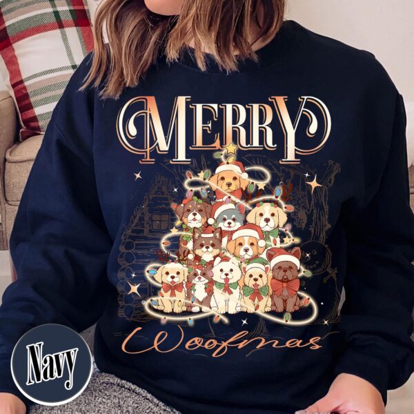 vintage dog christmas sweatshirt for dog moms featuring family and pet design ideal for holiday celebrations and dog lovers rqdph