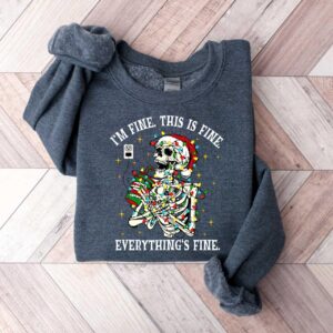 vintage funny christmas sweatshirt for women i am fine its fine everything is fine skeleton design comfortable holiday apparel f8myf