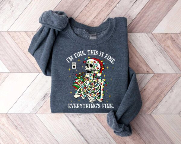 vintage funny christmas sweatshirt for women i am fine its fine everything is fine skeleton design comfortable holiday apparel f8myf