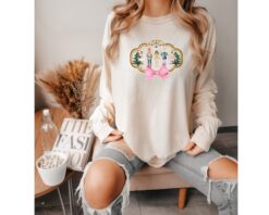 Vintage Long Sleeve Nutcracker T-Shirt for Women in Comfort Colors with Unique Christmas Design and Soft Fabric