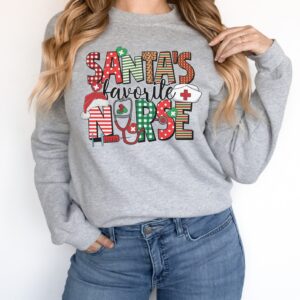 vintage nurse christmas sweatshirt for rns funny holiday shirt with unique design for nurses 0lyim