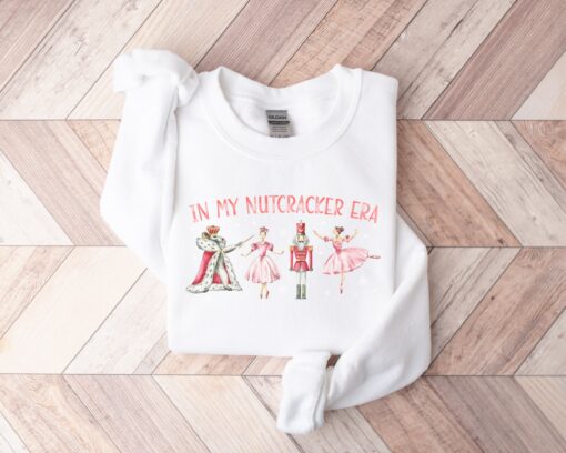 vintage nutcracker sweatshirt for women with unique in my nutcracker era design for christmas celebrations uqlgf