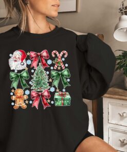 vintage santa claus t shirt for women with coquette bow design merry christmas theme fun holiday apparel for celebrating christmas 7dygc scaled