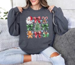 vintage santa claus t shirt for women with coquette bow design merry christmas theme fun holiday apparel for celebrating christmas dx47n scaled