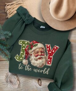 vintage santa sweatshirt for women with retro design and joyful christmas theme n0fk4 scaled