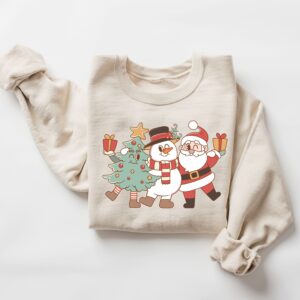 vintage santa sweatshirt retro design plus size christmas crewneck with holiday tree print for women bbpos