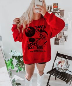 vintage santa world tour sweatshirt 90s retro crewneck for christmas matching pajamas unisex design ideal for holiday celebrations ptiyh