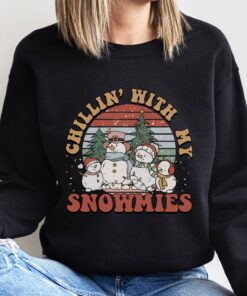 vintage snowman sweatshirt for winter lovers featuring a fun chillin with my snowmies design ideal for christmas celebrations f1gad