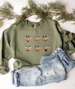 vintage snowman sweatshirt for women featuring fun snowman faces ideal for christmas and winter celebrations wswbd scaled