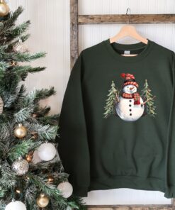 vintage snowman sweatshirt for women with christmas design and comfortable fit ideal for holiday gatherings and festive celebrations r84nm scaled