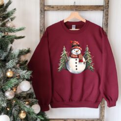 vintage snowman sweatshirt for women with christmas design and comfortable fit ideal for holiday gatherings and festive celebrations tkydh scaled