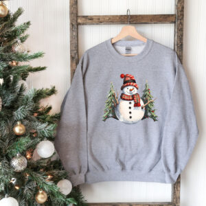 vintage snowman sweatshirt for women with christmas design and comfortable fit ideal for holiday gatherings and festive celebrations xch0y