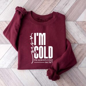 vintage sweatshirt yes im cold design for winter wear featuring warmth and comfort in freezing conditions zafxo scaled