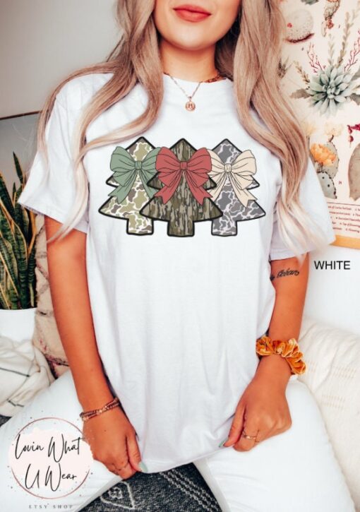 vintage t shirt camo christmas tree shirt oversized hunting tee with trendy holiday design and camouflage print for festive wear tafhk