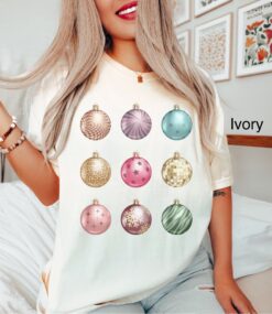 Vintage T Shirt Christmas Ornaments Tee for Holiday Parties with Comfort Colors Design and Tree Trimming Theme