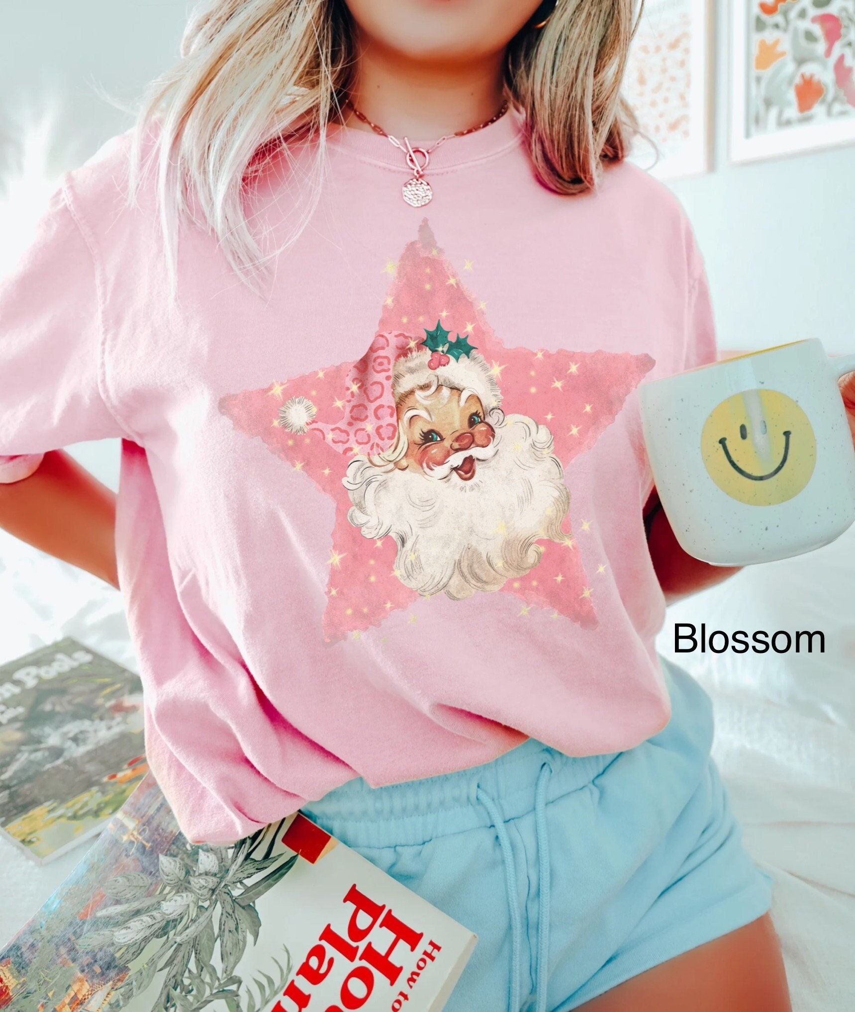 vintage t shirt christmas retro pink santa claus tee classic comfort colors design family holiday apparel