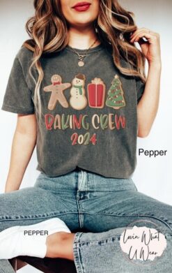Vintage T Shirt Comfort Colors Christmas Cookie Baking Crew Tee Holiday Party Apparel Gingerbread Design for Festive Celebrations