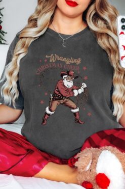 Vintage T Shirt Cowboy Santa Comfort Colors Tee Unisex Holiday Graphic Apparel for Christmas Celebrations