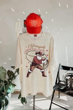 Vintage T Shirt Cowboy Santa Comfort Colors Tee Unisex Holiday Graphic Shirt with Festive Design for Christmas Celebrations
