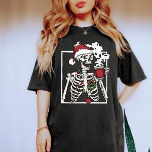 vintage t shirt dead inside skeleton christmas design for men and women coffee lovers fun holiday apparel b1raq