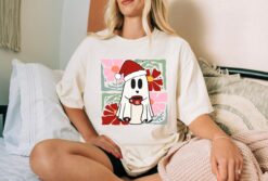vintage t shirt floral ghost christmas shirt for women boho style comfort colors design with unique ghoul graphic xsrrs scaled