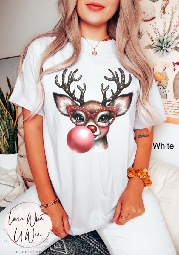 vintage t shirt funny christmas reindeer blowing bubble with glasses oversized holiday tee for men and women feitp