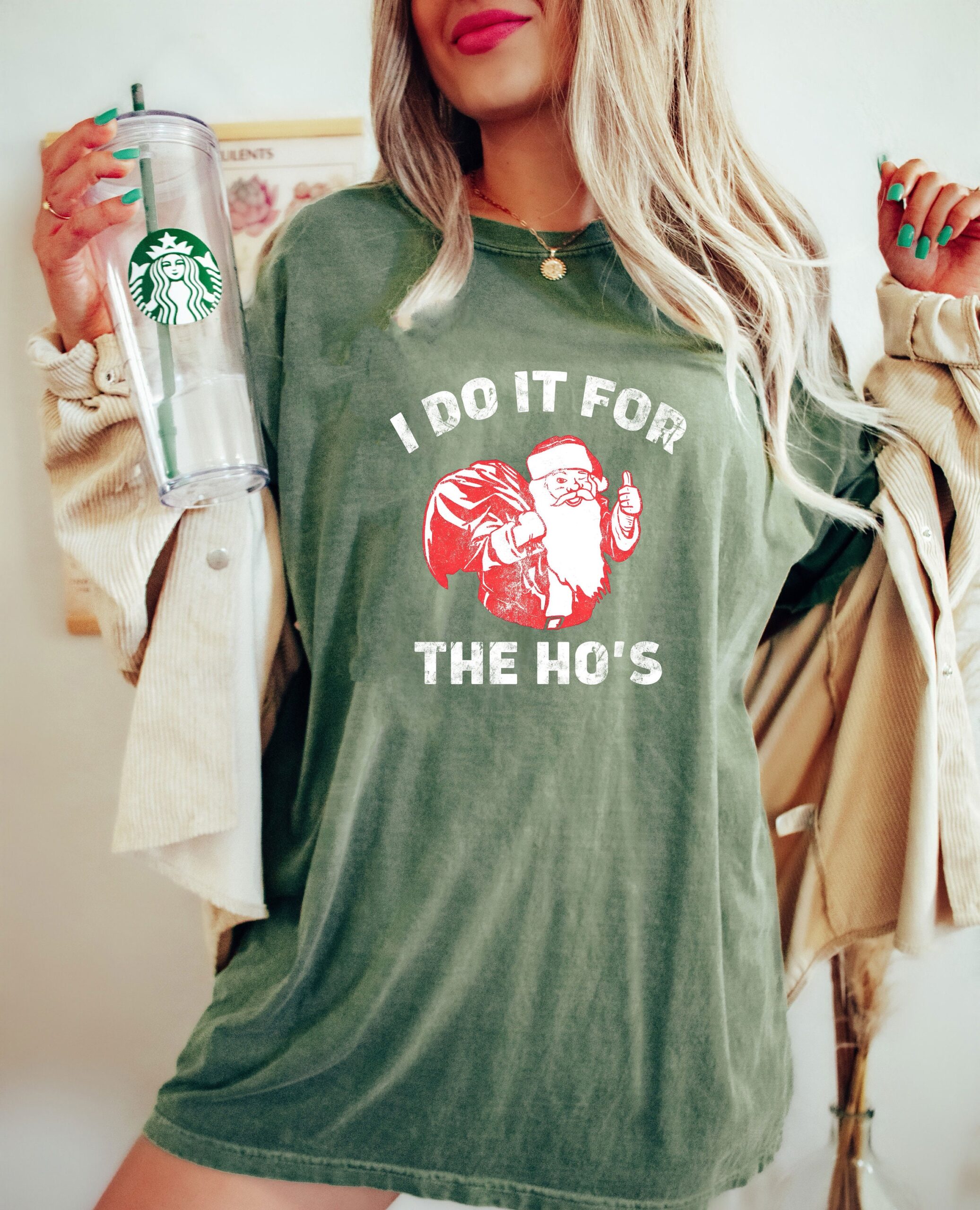 vintage t shirt funny christmas santa tee i do it for the hos design comfortable colors naughty holiday apparel c23is scaled