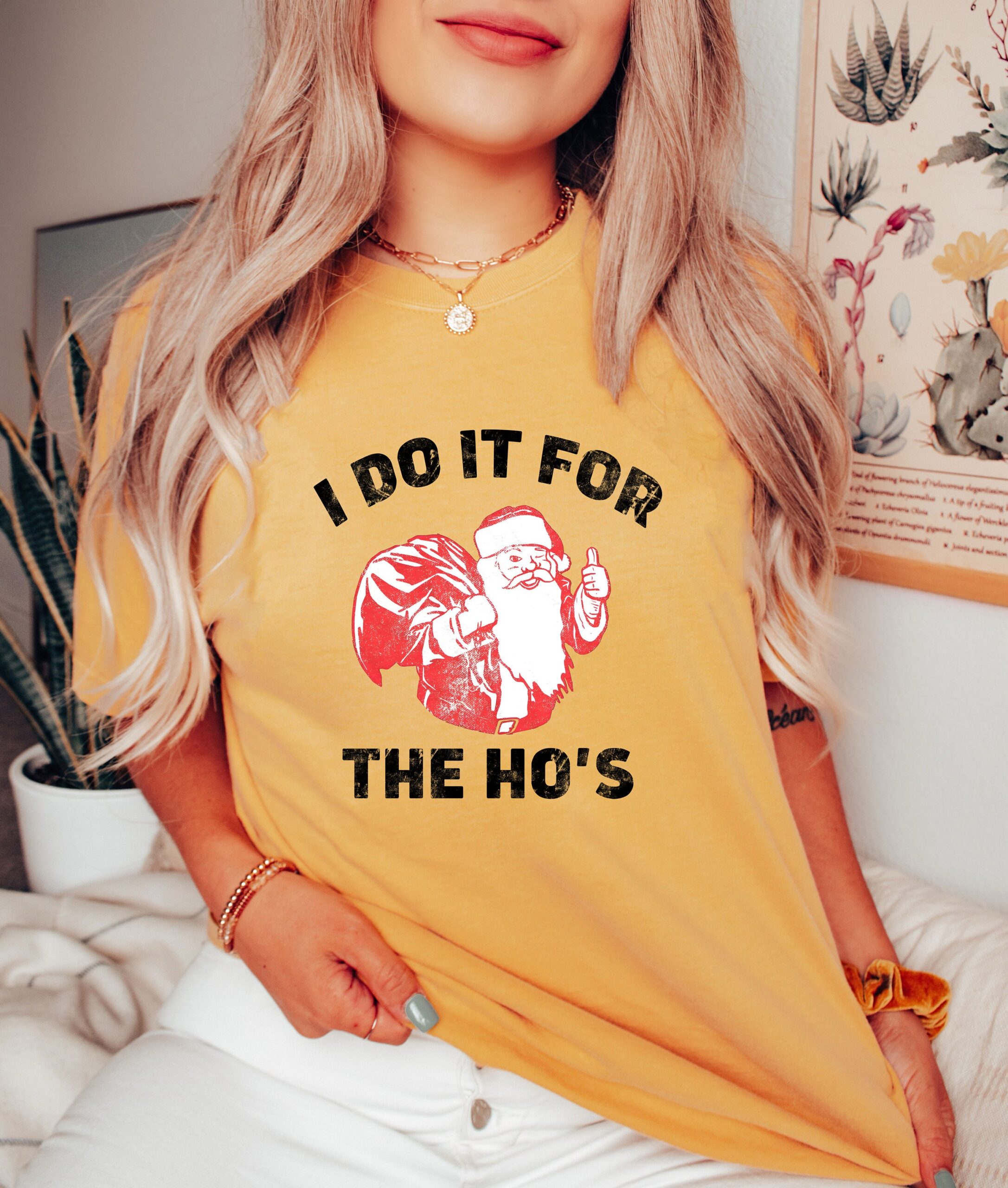 vintage t shirt funny christmas santa tee i do it for the hos design comfortable colors naughty holiday apparel k98ml scaled