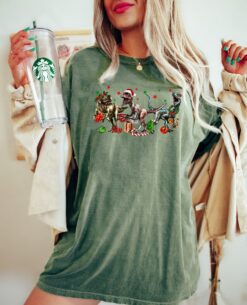 Vintage T Shirt Funny Dinosaur Christmas Tee for Dinosaur Lovers with Merry Christmas Design Ideal for Xmas Parties and Holiday Celebrations