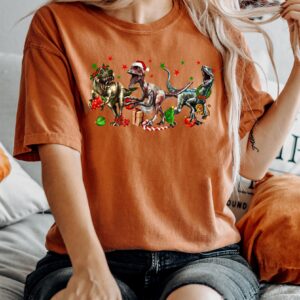 vintage t shirt funny dinosaur christmas tee for dinosaur lovers with merry christmas design ideal for xmas parties and holiday celebrations qdrrm